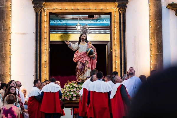 Evento - Festa do Santíssimo Salvador do Mundo - Junta de Freguesia de Ribeirinha | Ribeira Grande | Ribeira Grande| Região Autónoma dos Açores - 3 de agosto de 2025