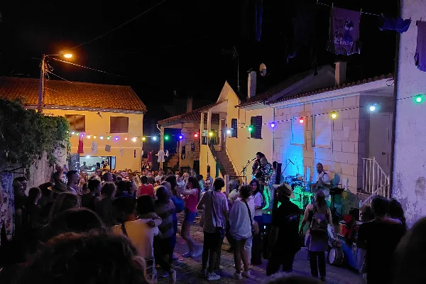 Evento - Ronda da Rua Velha  - Guedieiros| Tabuaço| Douro - Julho