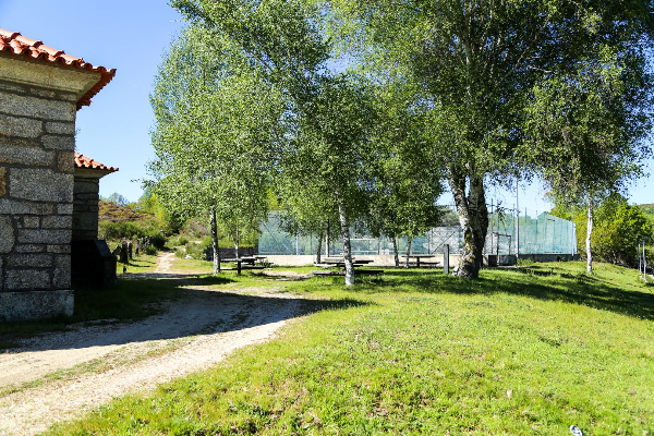 Local - Área de Lazer das Veigas - Castro Laboreiro| Melgaço| Alto Minho