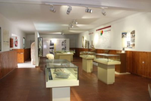 Local - Sala Museu Município de Mogadouro - Mogadouro| Mogadouro| Terras de Trás-os-Montes