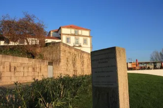 Ponto de Interesse - Casa Branca do Gramido  - Valbom| Gondomar| Área Metropolitana do Porto| Portugal