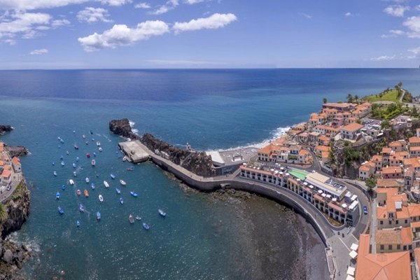 Ponto de Interesse - Baía de Câmara de Lobos - Câmara de Lobos| Câmara de Lobos| Região Autónoma da Madeira