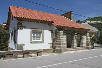 Ponto de Interesse - Casa dos Cantoneiros 'Foz Tua Wine House' - Foz Tua| Carrazeda de Ansiães| Douro