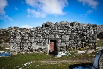 Local - Muralha das Portas - Alhões| Cinfães| Tâmega e Sousa| Portugal