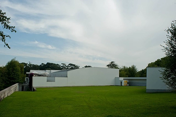 Local - Museu de Arte Contemporânea de Serralves - Porto| Porto| Área Metropolitana do Porto