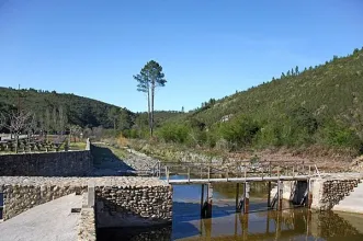 Ponto de Interesse - Praia Fluvial de Bostelim - Fundada| Vila de Rei| Beira Baixa| Portugal