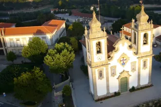 Ponto de Interesse - Igreja Matriz de Santa Comba Dão - Santa Comba Dão| Santa Comba Dão| Viseu Dão Lafões| Portugal