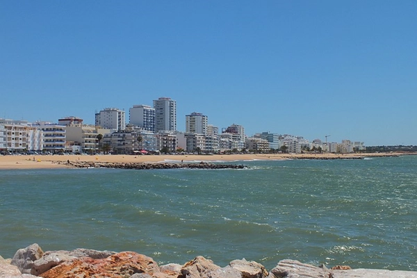 Local - Praia de Quarteira - Loulé| Algarve