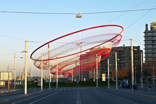 Ponto de Interesse - "She Changes" (Anémona) de Janet Echelman   - Matosinhos | Matosinhos| Área Metropolitana do Porto