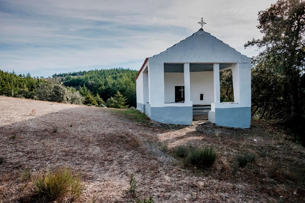 Ponto de Interesse - Capela e Necrópole de Santa Eufémia - Sendim da Serra | União das Freguesias de Ferradosa e Sendim da Serra| Alfândega da Fé| Terras de Trás-os-Montes