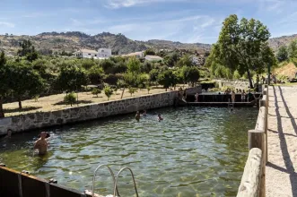 Local - Praia Fluvial de Castelo Novo - Fundão |  Castelo Novo| Fundão| Beiras e Serra da Estrela| Portugal