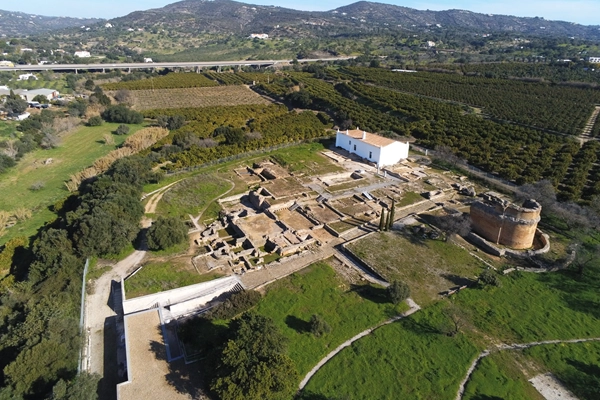 Local - Ruínas Romanas de Milreu - Estoi | Faro| Faro| Algarve