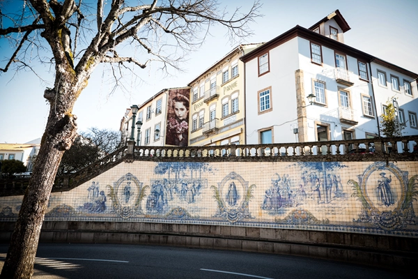 Local - Painel de Azulejos do Rossio - Viseu | Junta de Freguesia de Viseu | Viseu| Viseu Dão Lafões