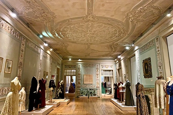 Local - Museu Nacional do Traje - Lisboa| Lisboa| Área Metropolitana de Lisboa
