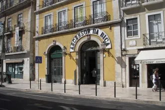 Local - Ascensor da Bica  - Misericórdia| Lisboa| Área Metropolitana de Lisboa
