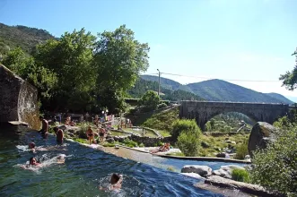 Local - Praia Fluvial da Loriga - Junta de Freguesia de Loriga | Municipio de Seia | Seia| Beiras e Serra da Estrela| Portugal