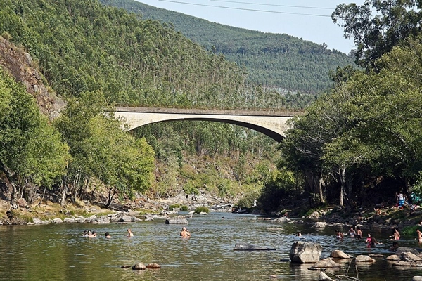 Local - Praia Fluvial de Espiunca - União de Freguesias de Canelas e Espiunca | Municipio de Arouca| Arouca| Área Metropolitana do Porto