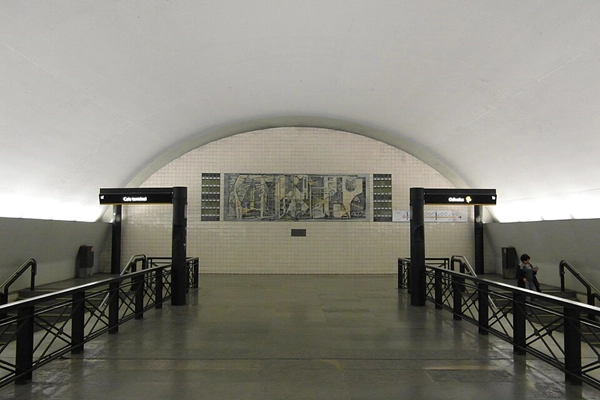 Local - Azulejos na Estação de Metro do Rato - Santo António| Lisboa| Área Metropolitana de Lisboa