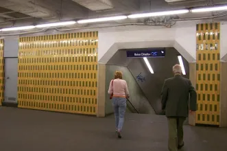 Local - Azulejos na Estação de Metro de São Sebastião - Avenidas Novas| Lisboa| Área Metropolitana de Lisboa| Portugal