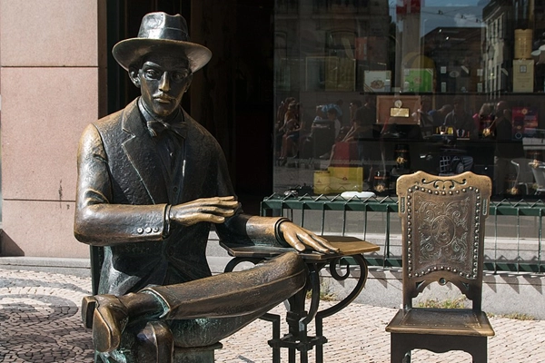 Local - Fernando Pessoa - Santa Maria Maior| Lisboa| Área Metropolitana de Lisboa