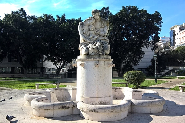 Local - A Família - Lisboa| Área Metropolitana de Lisboa