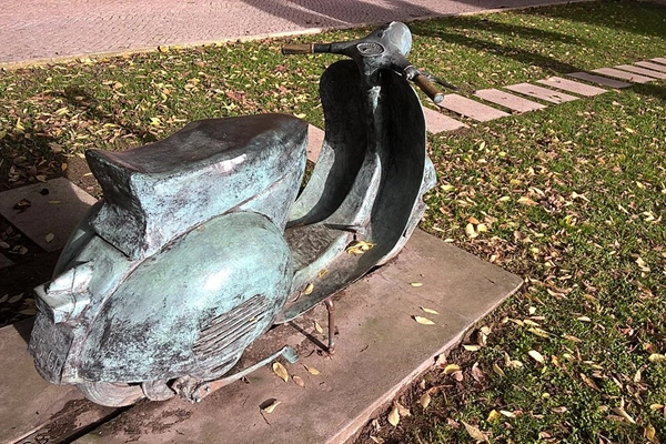 Local - Vespa - Estrela| Lisboa| Área Metropolitana de Lisboa