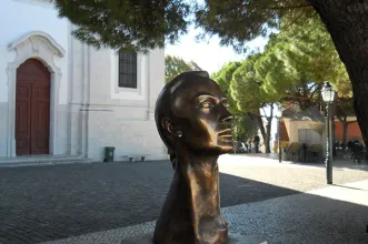 Local - Busto de Sophia de Mello Breyner Andresen - São Vicente| Lisboa| Área Metropolitana de Lisboa| Portugal