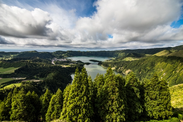 Local - Lagoa das Sete Cidades - Junta de Freguesia de Sete Cidades| Ponta Delgada| Região Autónoma dos Açores