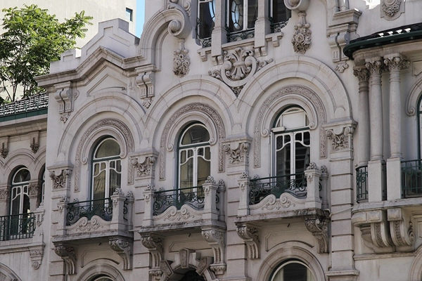 Local - Edifício na Avenida Fontes Pereira de Melo - Arroios| Lisboa| Área Metropolitana de Lisboa