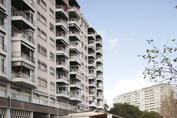 Local - Edifício designado Bloco das Águas Livres - Campo de Ourique| Lisboa| Área Metropolitana de Lisboa