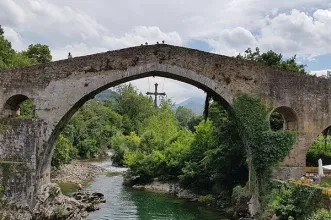Local - Ponte Romana de Cangas de Onís - Cangas de Onís| Asturias| España