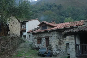 Local - San Esteban de Cuñaba - Peñamellera Baja| Asturias| España