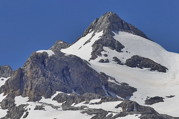 Punto de Interés - Pico Tesorero - Posada de Valdeón| León