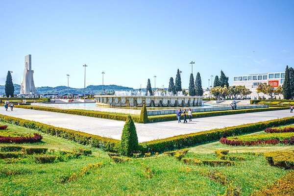 Local - Jardim da Praça do Império - Belém| Lisboa| Área Metropolitana de Lisboa