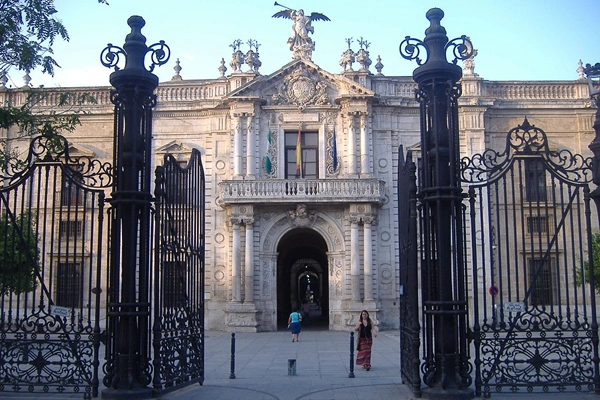 Point of Interest - Real Fábrica de Tabacos - Sevilla| Sevilla