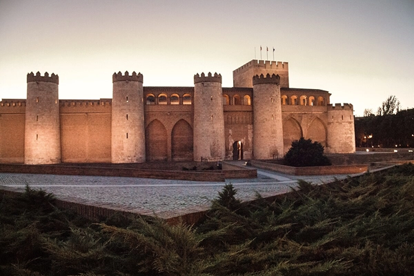 Local - Palácio de la Aljafería - Zaragoza| Zaragoza
