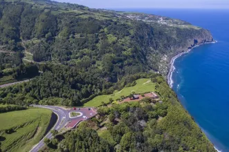 Local - Ponta da Madrugada -  Estrada Regional, Pedreira| Nordeste| Região Autónoma dos Açores