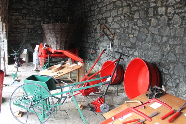 Local - Núcleo Etnográfico do Serviço de Desenvolvimento Agrário - Estrada Regional S/N, Santo António de Nordestinho| Nordeste| Região Autónoma dos Açores