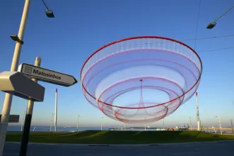 Ponto de Interesse - "She Changes" (Anémona) de Janet Echelman   - Matosinhos | Matosinhos| Área Metropolitana do Porto