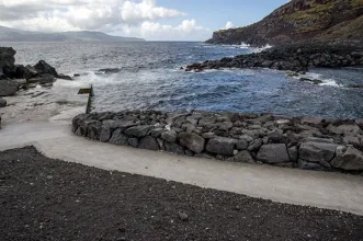 Local - Zona Balnear do Pocinho - Criação Velha| Madalena| Região Autónoma dos Açores