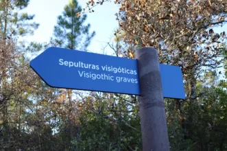 Point of Interest - Sepulturas Visigóticas - Serra de São Paulo | Freguesia do Bêco | Ferreira do Zêzere| Médio Tejo