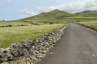 Local - Miradouro da Baía de Além - Junta de Freguesia de Ponta Delgada | Municipio de Santa Cruz das Flores| Santa Cruz Das Flores| Região Autónoma dos Açores