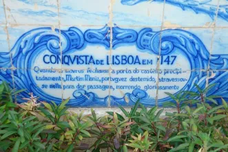 Local - Painéis de Azulejos Conquista de Lisboa e Terreiro do Paço (Igreja de Santa Luzia) - Santa Maria Maior| Lisboa| Área Metropolitana de Lisboa
