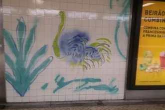 Local - Azulejos na Estação de Metro do Jardim Zoológico - São Domingos de Benfica| Lisboa| Área Metropolitana de Lisboa