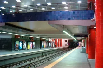 Local - Azulejos na Estação de Metro de Chelas - Marvila| Lisboa| Área Metropolitana de Lisboa