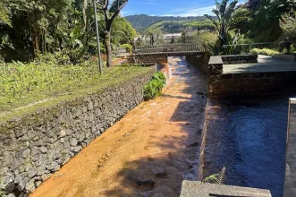 Local - Poça da Dona Beija - Junta de Freguesia das Furnas | Povoação| Região Autónoma dos Açores