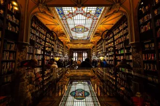 Local - Livraria Lello - Porto| Porto| Área Metropolitana do Porto