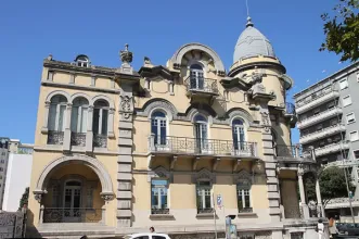 Local - Edifício na Avenida de Berna - Avenidas Novas| Lisboa| Área Metropolitana de Lisboa