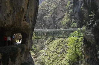 Local - Desfiladeiro do Cares - Posada de Valdeón| León