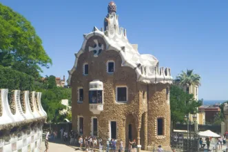 Local - Parque Güell - Gràcia| Barcelona| Barcelona